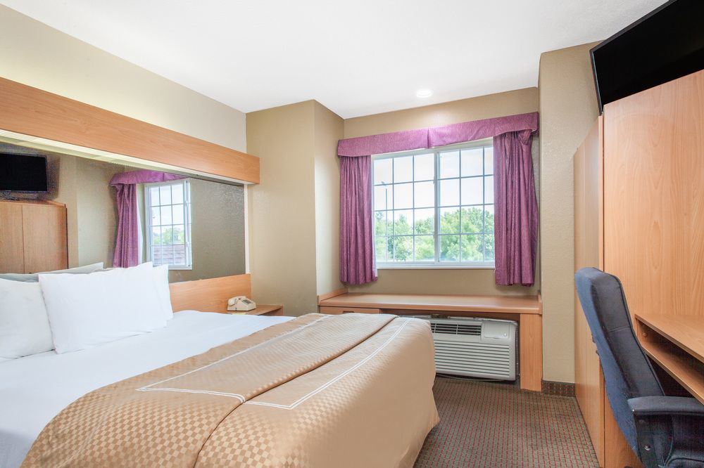 Quality Inn & Suites Blue Springs - Kansas City Dış mekan fotoğraf